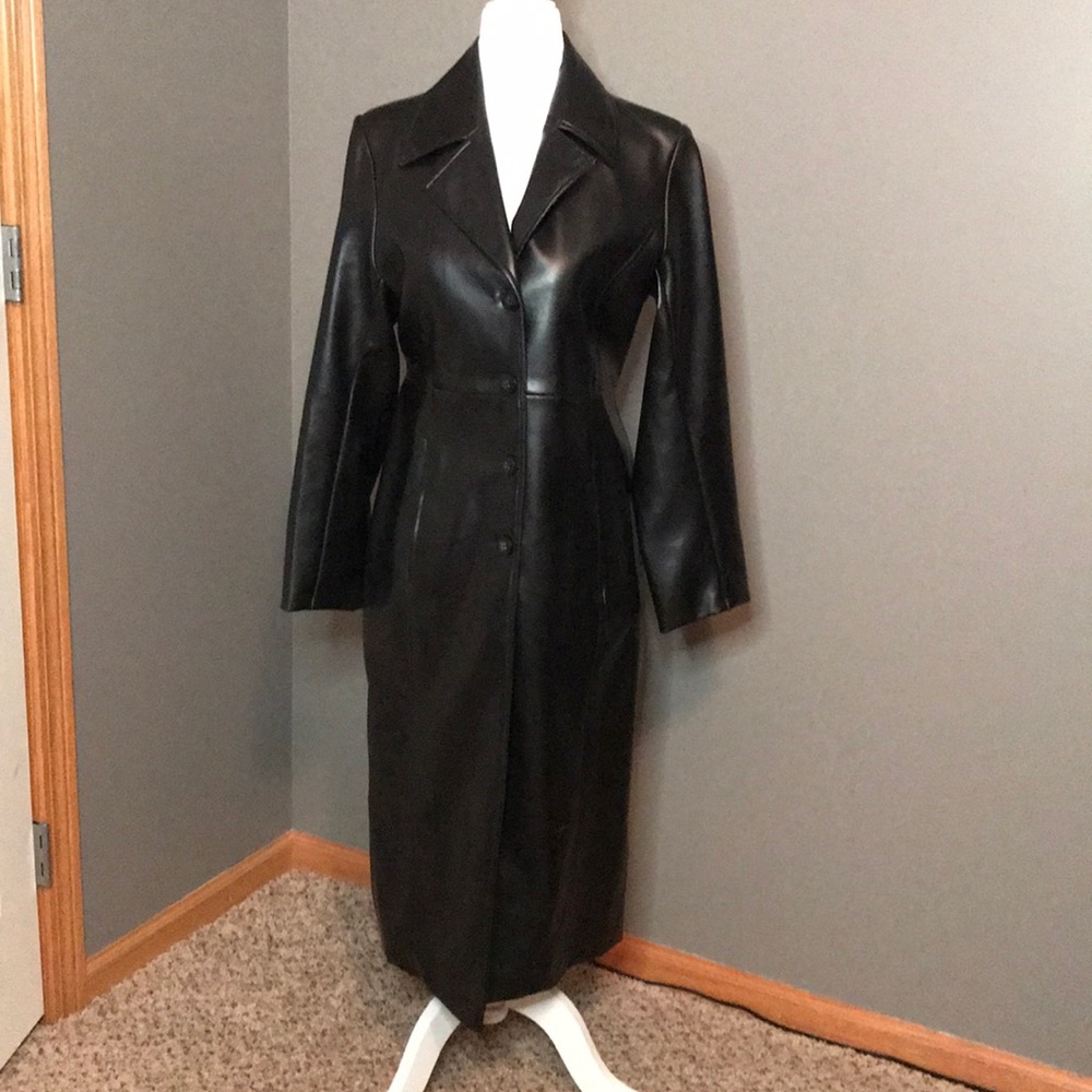 Limited Too long faux leather coat